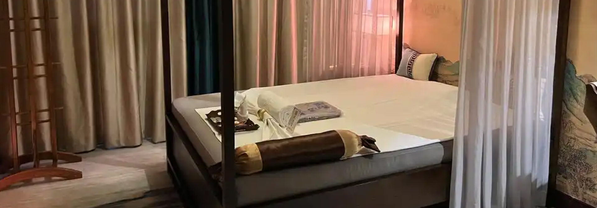 西安莲湖Xinxi养生会馆高端养生馆